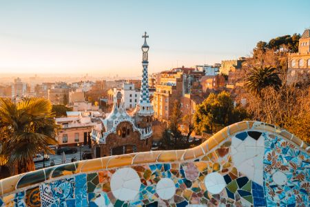 Barcelona at sunrise viewed from park Guell, Barcelona, Cataloni