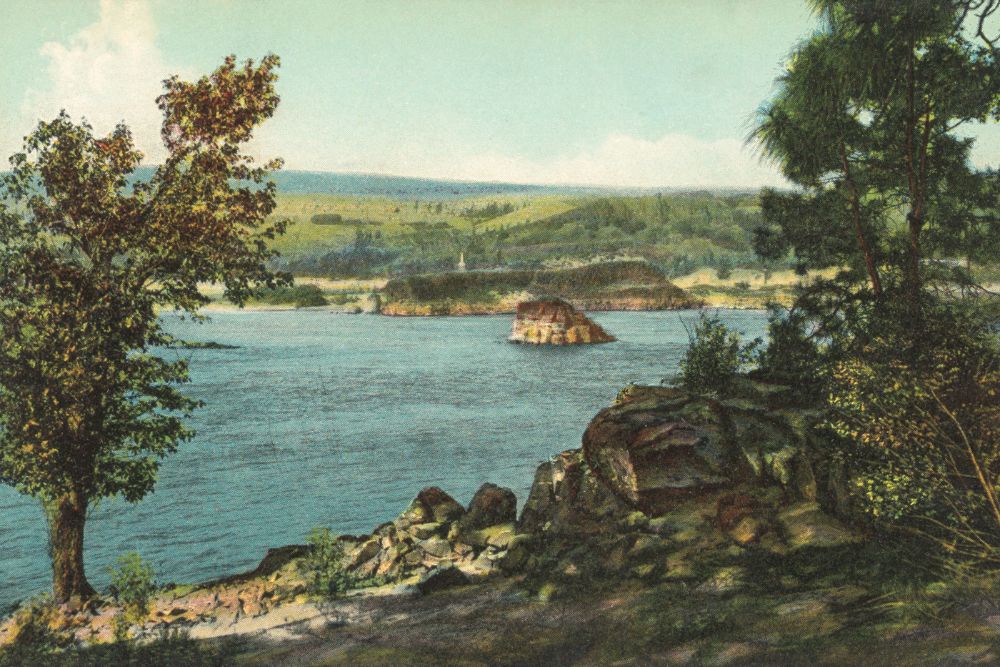 1908 Memaloose Island Columbia R